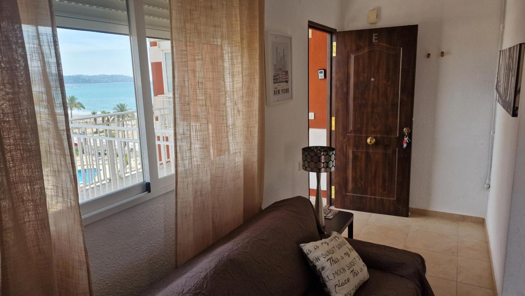 Apartamento De 1 Habitacion Frente Al Mar Y Con Piscina Apartment Benicàssim Екстериор снимка