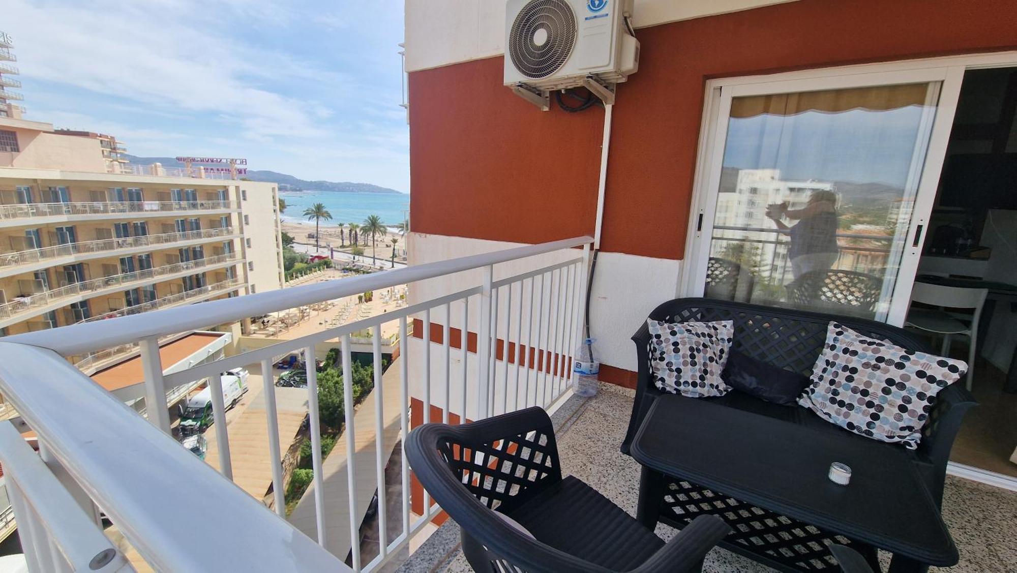 Apartamento De 1 Habitacion Frente Al Mar Y Con Piscina Apartment Benicàssim Екстериор снимка